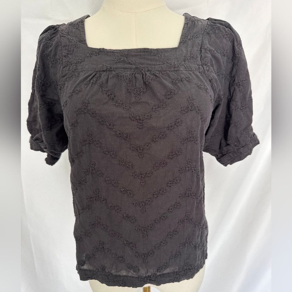 Amour Vert Black Embroidered Square Neck Puff Sleeve Blouse